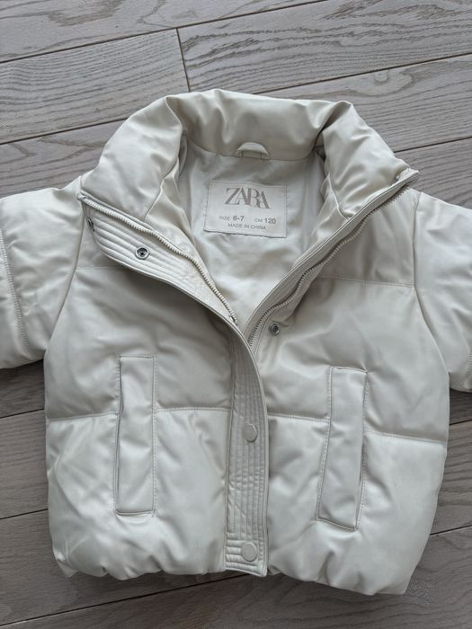 Курточкана дівчинку  ZARA 6-7 років