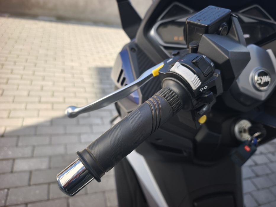 Sym Cruisym Alpha 300 como nova