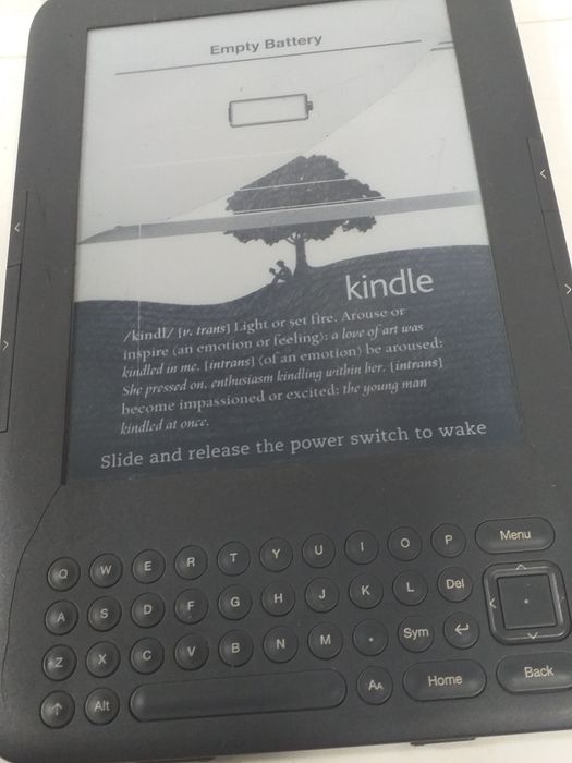 Электронная книга Amazon Kindle3 "D00901 (P75SD(Digma A700