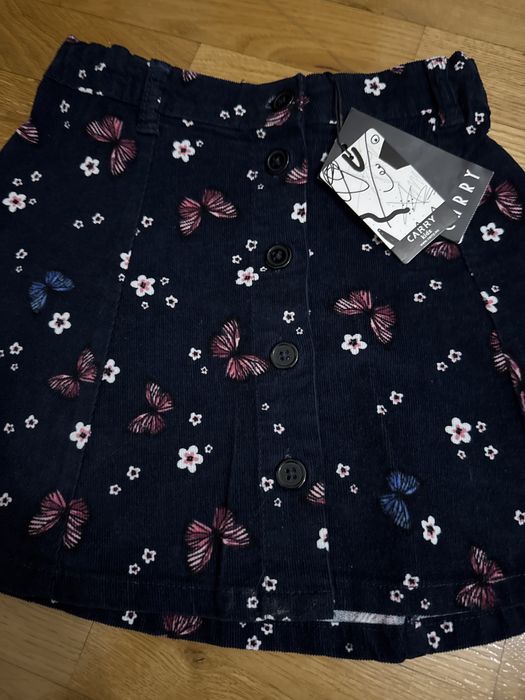 Spódnica dla dziewczynki, roz. 128, nowa.