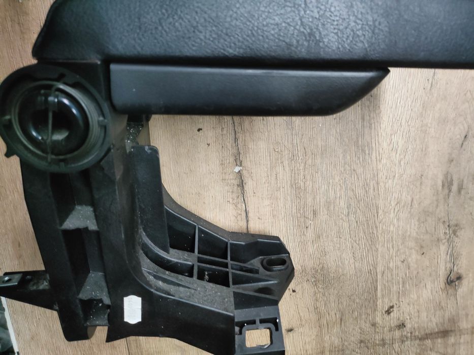 BMW E46 lift sedan podłokietnik + tunel