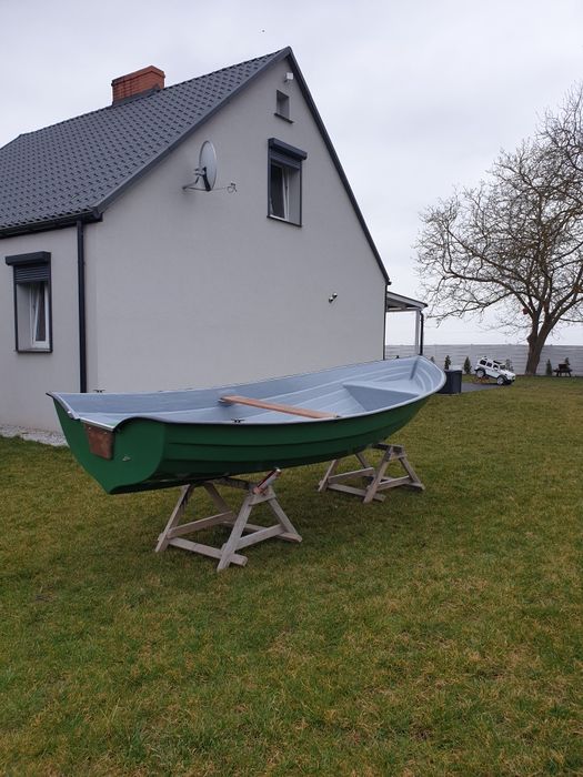 Łódź łódka łódki lodz lodzie łodzie  lodka  wędkarska wedkarska