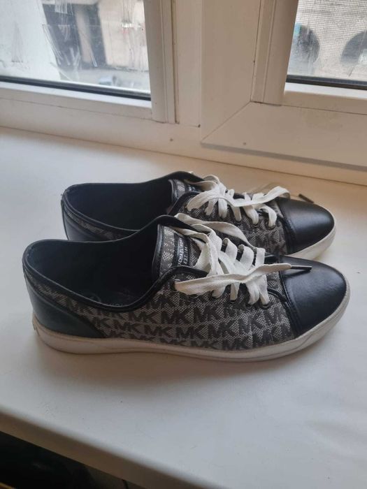 Женские кеды michael kors