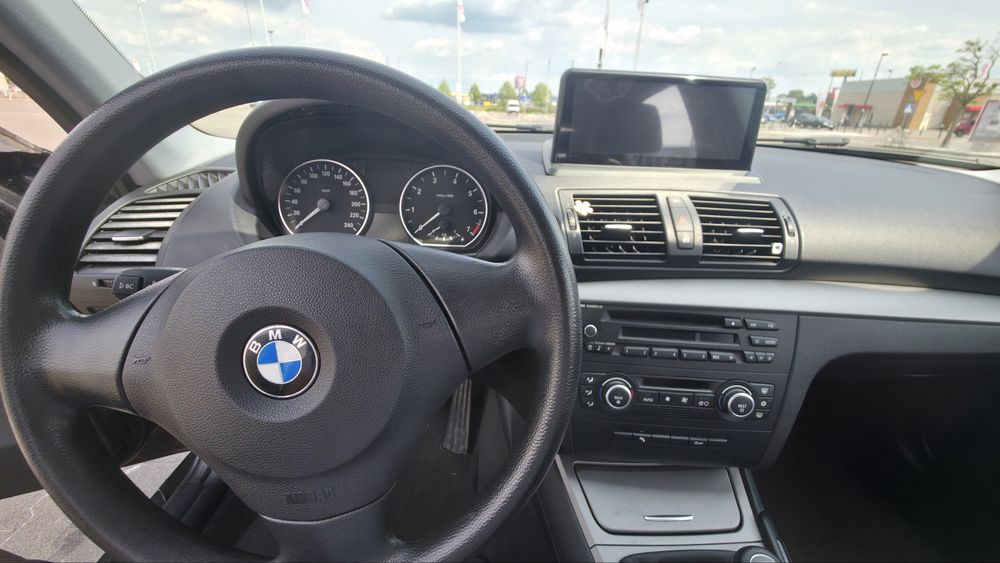 BMW 116i model e87 seria 1