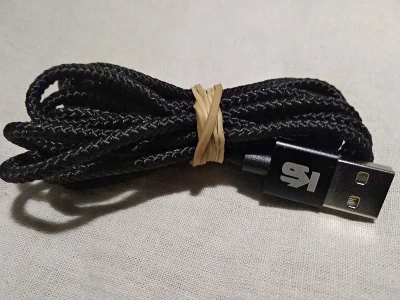 Магнітний кабель зарядки iPhone