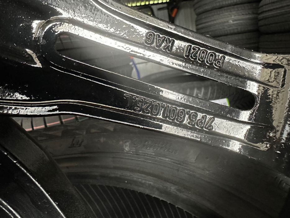 Oryginalny Komplet 4 sztuki Porsche Cayenne Turbo GTS felgi 21 cali