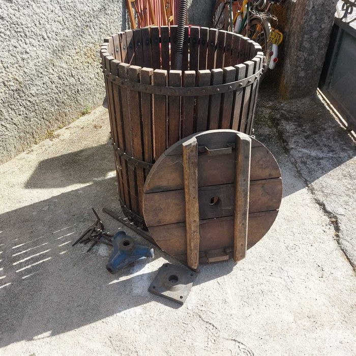 Manual Grape Press