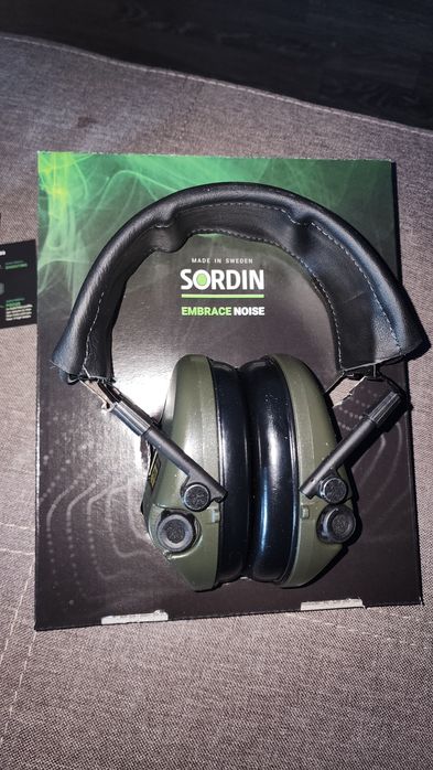 Навушники нові в упаковці