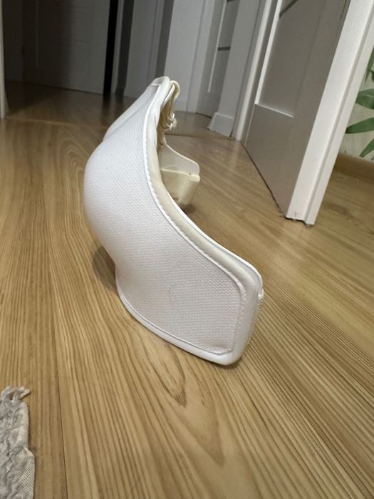 Ochraniacz na biust do sportu