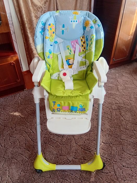 Продам стульчик ддя кормления фирмы Cicco