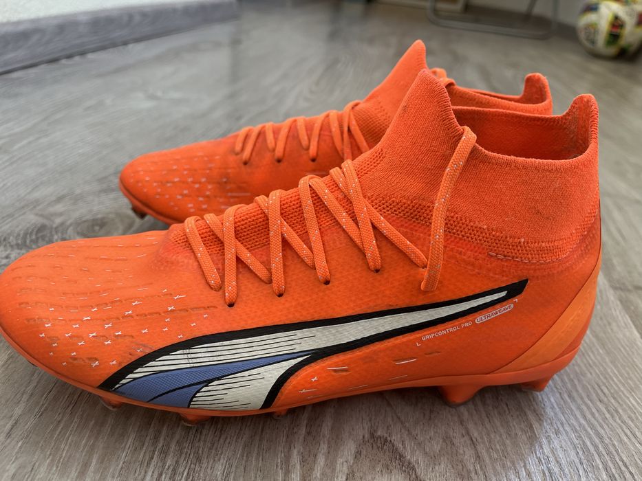 Футбольні бутси Puma Ultra Pro оранжеві