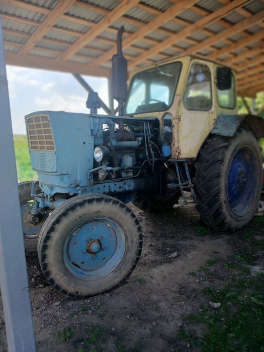 Продам трактор ЮМЗ