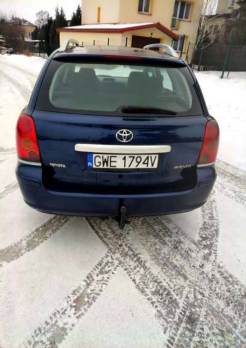 Toyota Avensis kombi 2 litry diesel