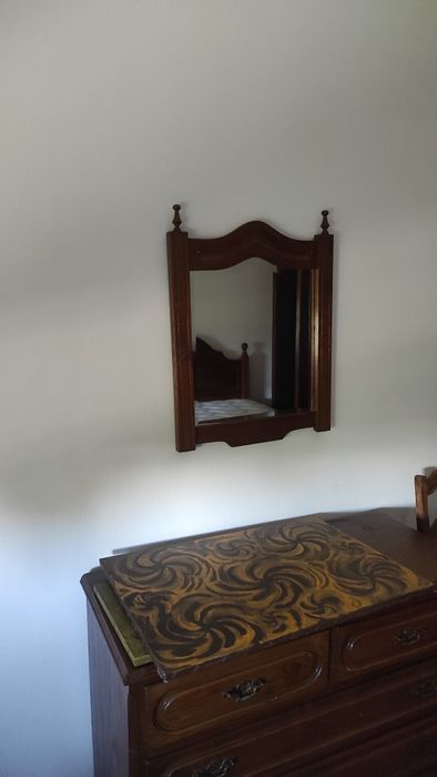 Espelhos de quarto em madeira maciça