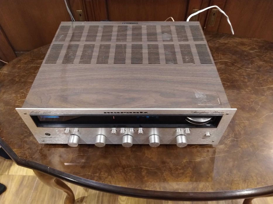 Amplituner Marantz 2215