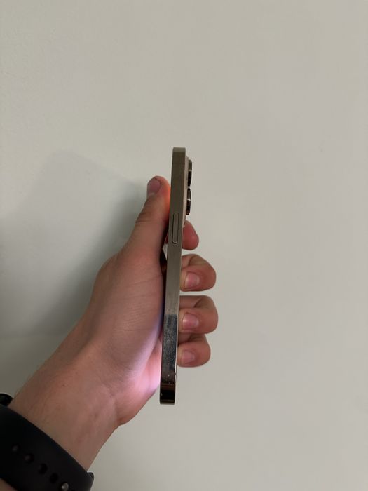 IPhone 14 Pro Айфон 128gb Gold neverlook
