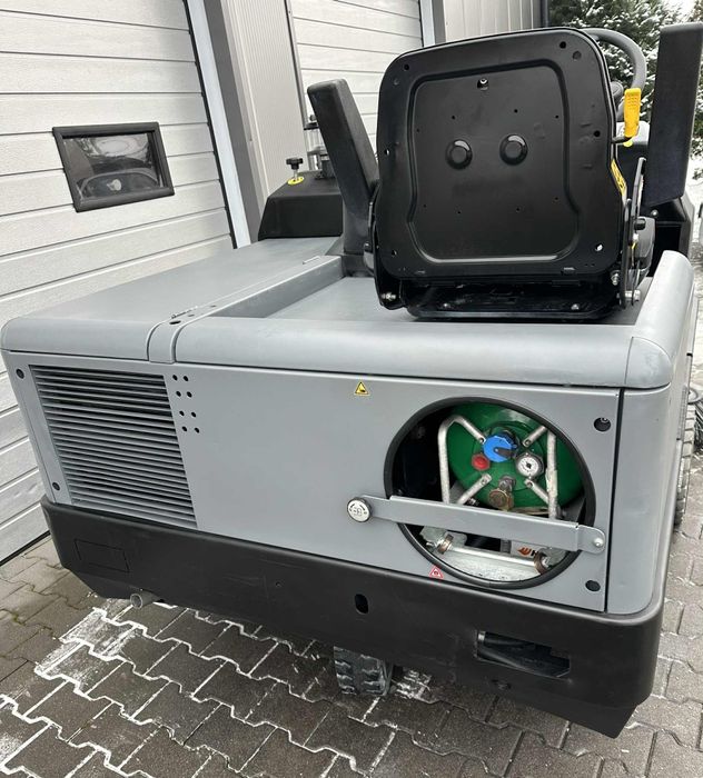 Zamiatarka Karcher KM 150/500