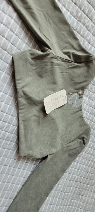 Satinva Goddess Longsleeve– Smoke Green S 
Biustonosze sportowe