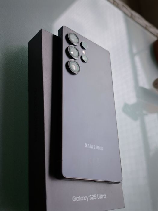 S25 ultra jet Black 1tb
