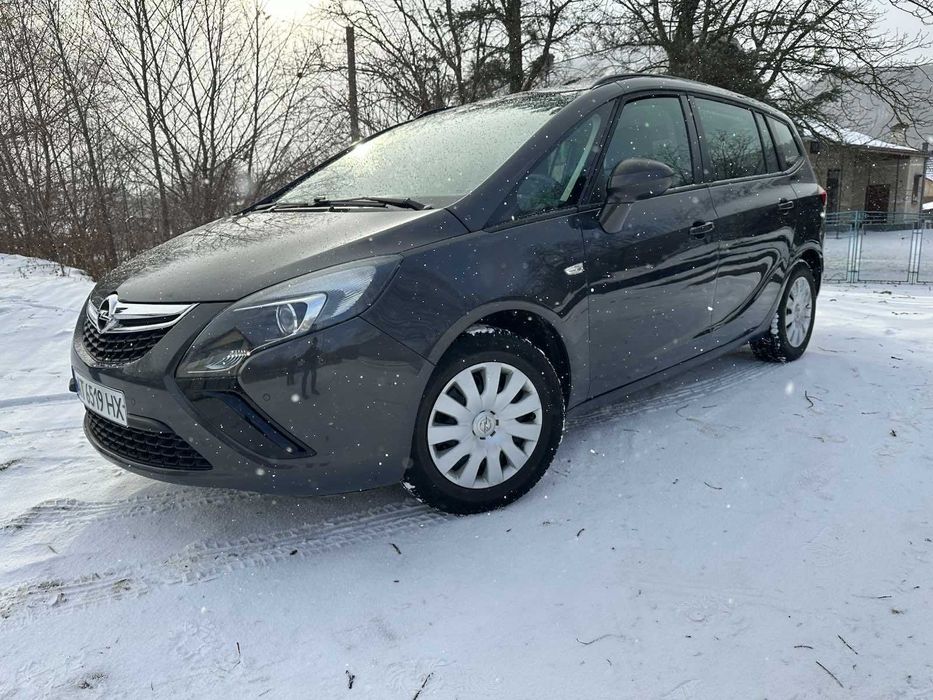 Opel Zafira Tourer 2015