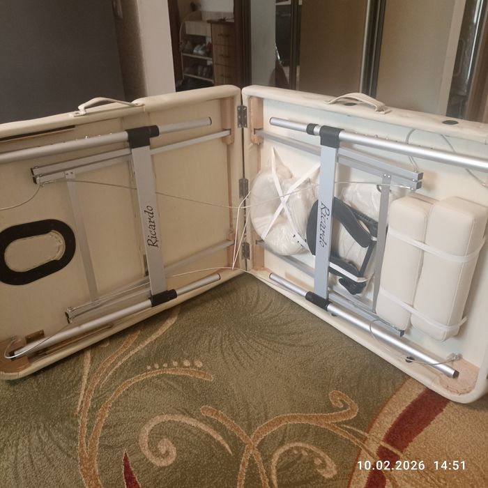 Масажний стіл Ricardo