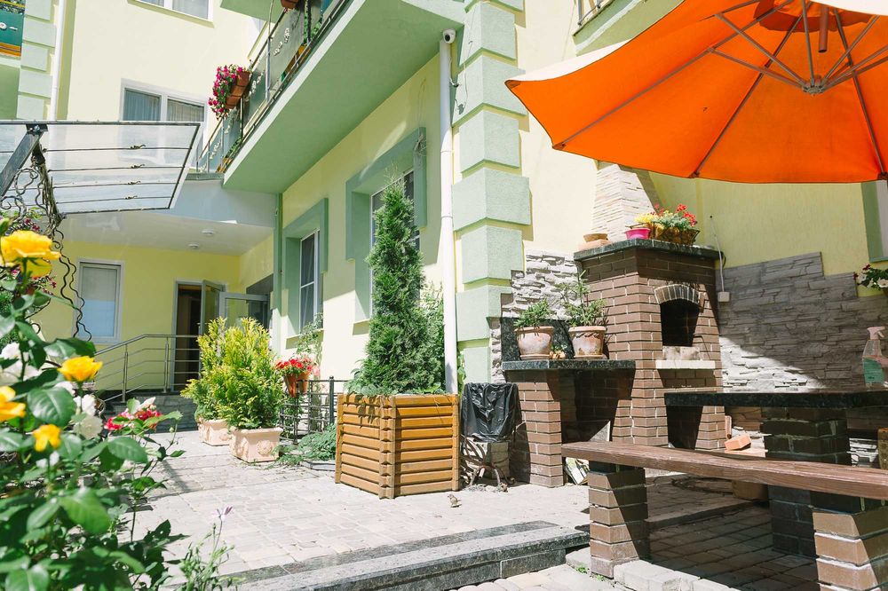 Готель "Жасмин" бронювання номерів