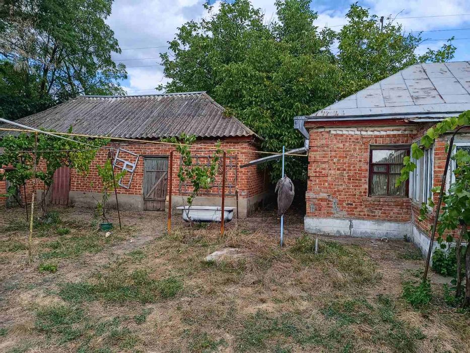 Продажа дома з участком землі 54 сотки