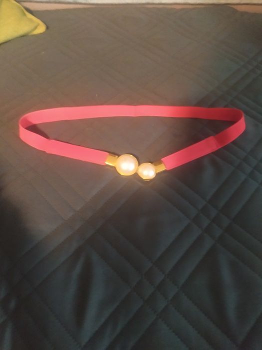 Пояс червоний жіночий