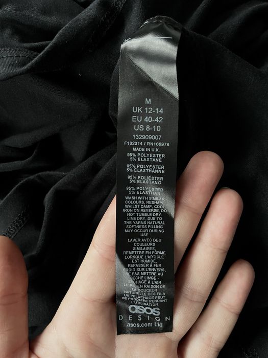 Довге плаття максі сукня вечірня на тонких бретелях з відкритою спиною