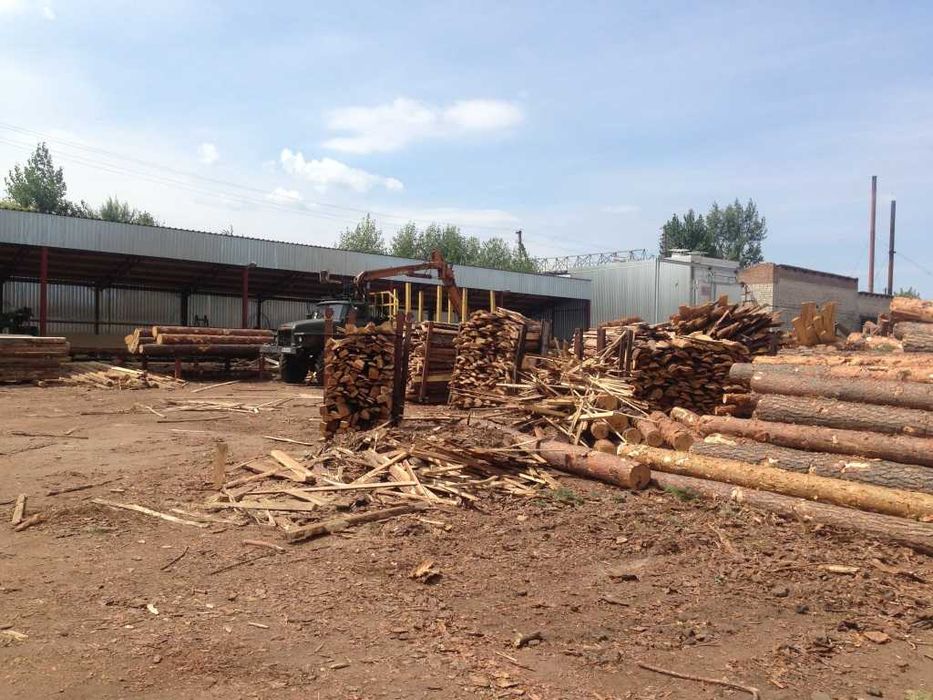 Продаж лісопереробного виробництва