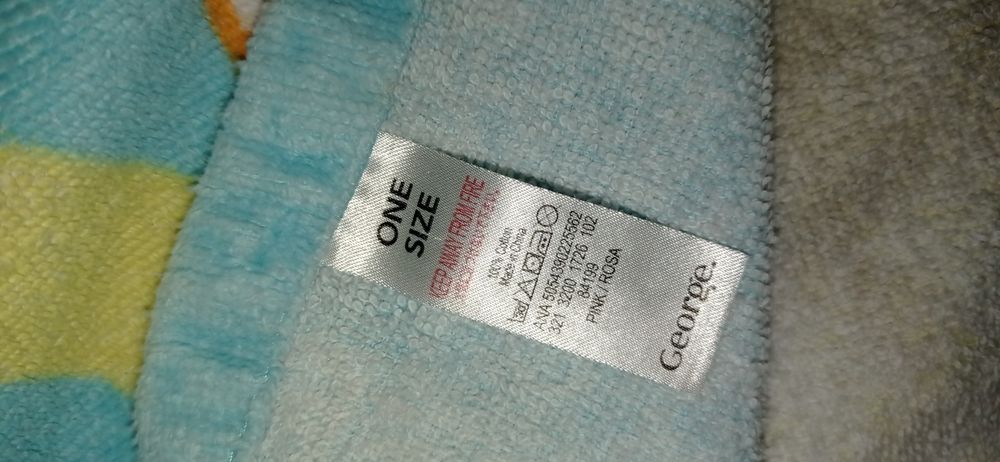 Полотенце-пончо.