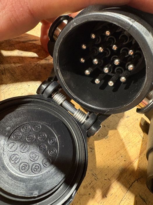 Przejsciówka Adapter 7/15 pin