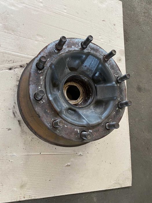 Ступица Ступиця Рено Вольво Renault Volvo fh D68 7421116389 21116583