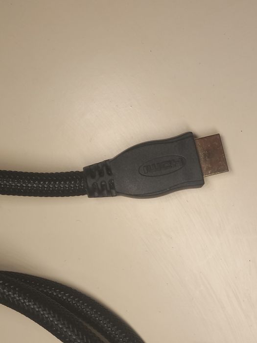 HDMI кабель Standard
Подходит для ТВ, ПК, монитора, приставок.
Хорошее состояние.