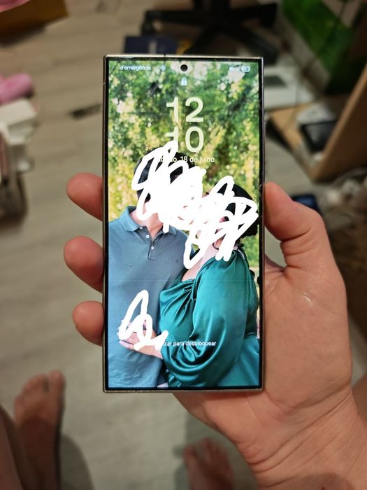 Samsung s24 Ultra ecrã Partido(Apenas o Ecrã),  Sem Bord, mas dá para usar