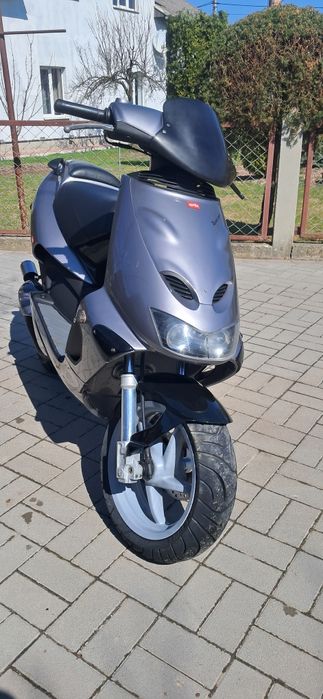 Aprilia sr (yamaha,malaguti)