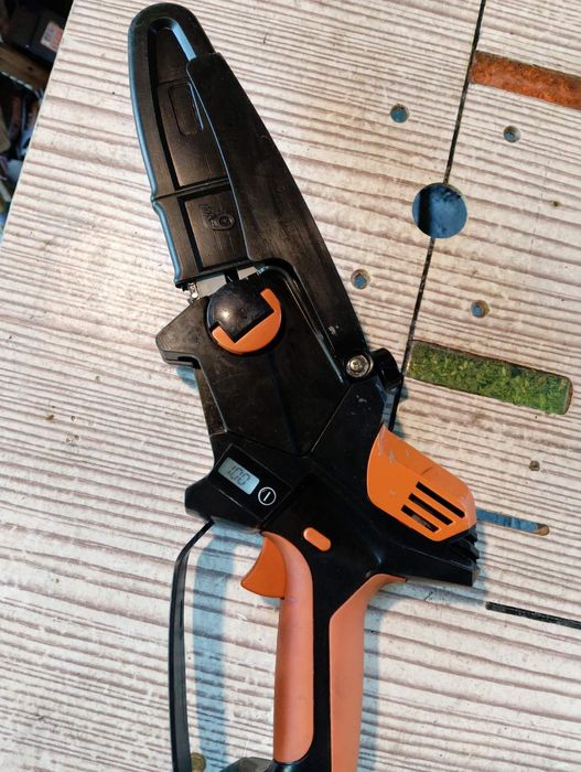 Пилка акумуляторная 18V