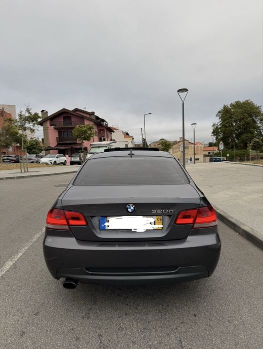 BMW 320d Coupé Pack M | GPS Pro | Teto Abrir | Pele | NACIONAL