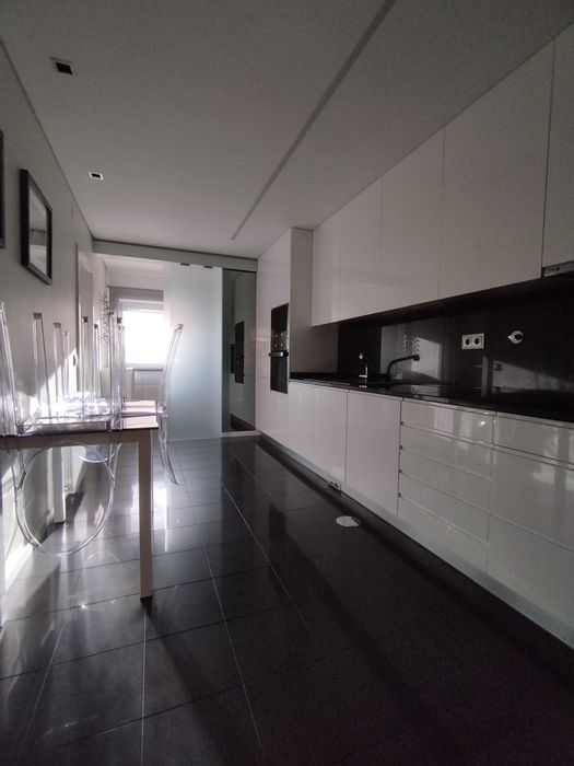 Apartamento T3 mobilado no centro