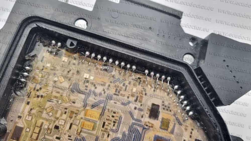 Ремонт мехатроніка Multitronic Audi Seat V30 VL300 VL381 01J