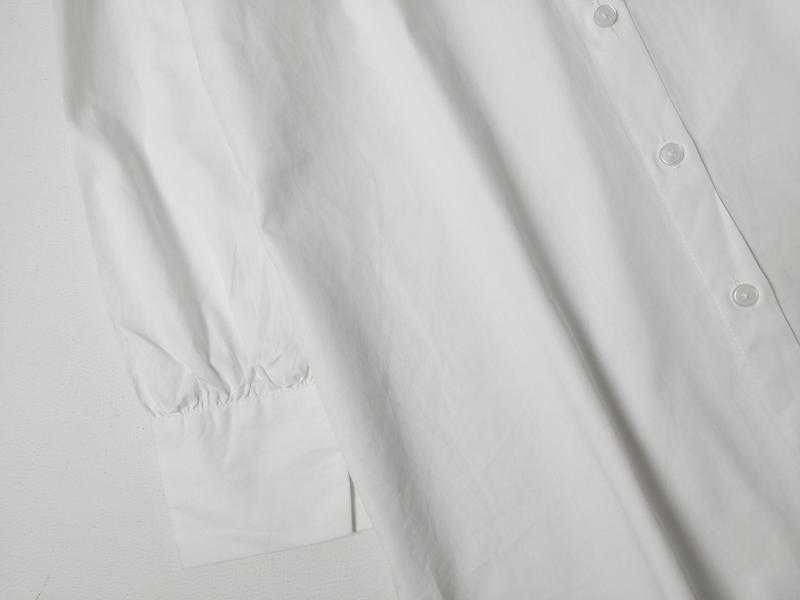 Белая хлопковая удлиненная свободная рубашка