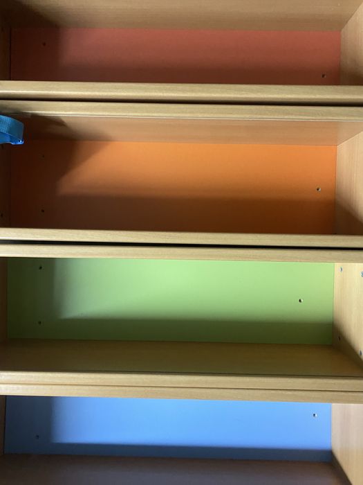 Estantes para quarto  em madeira