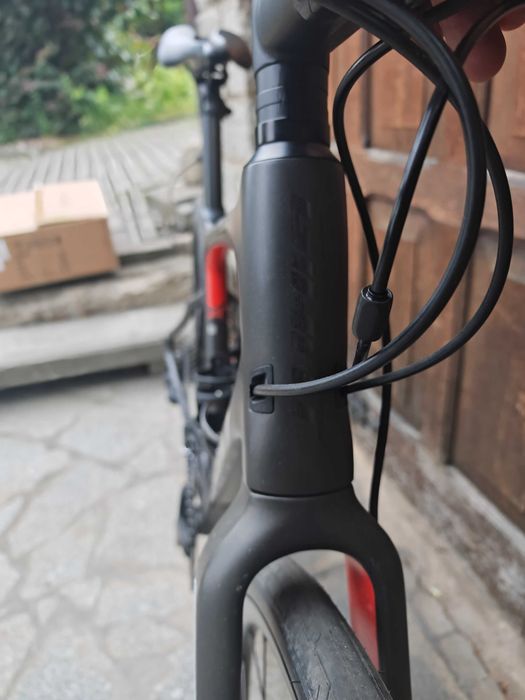 Giant Gravel carbon