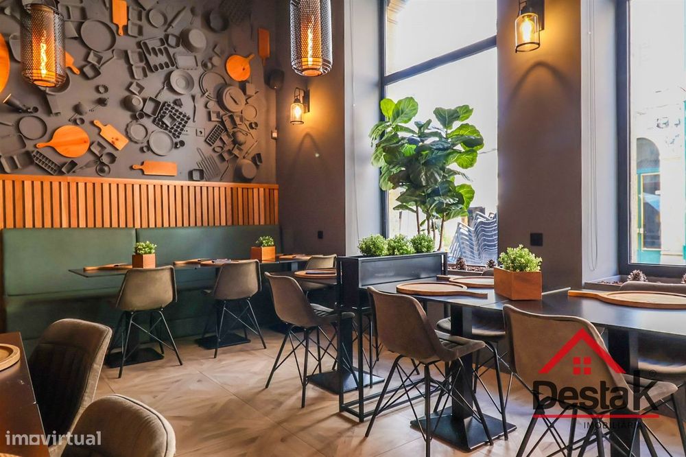 Pizzaria para trespasse localizada no Centro de Viseu