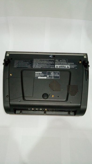 SANYO PLV-Z1 Projector (For Parts)64740036036227123