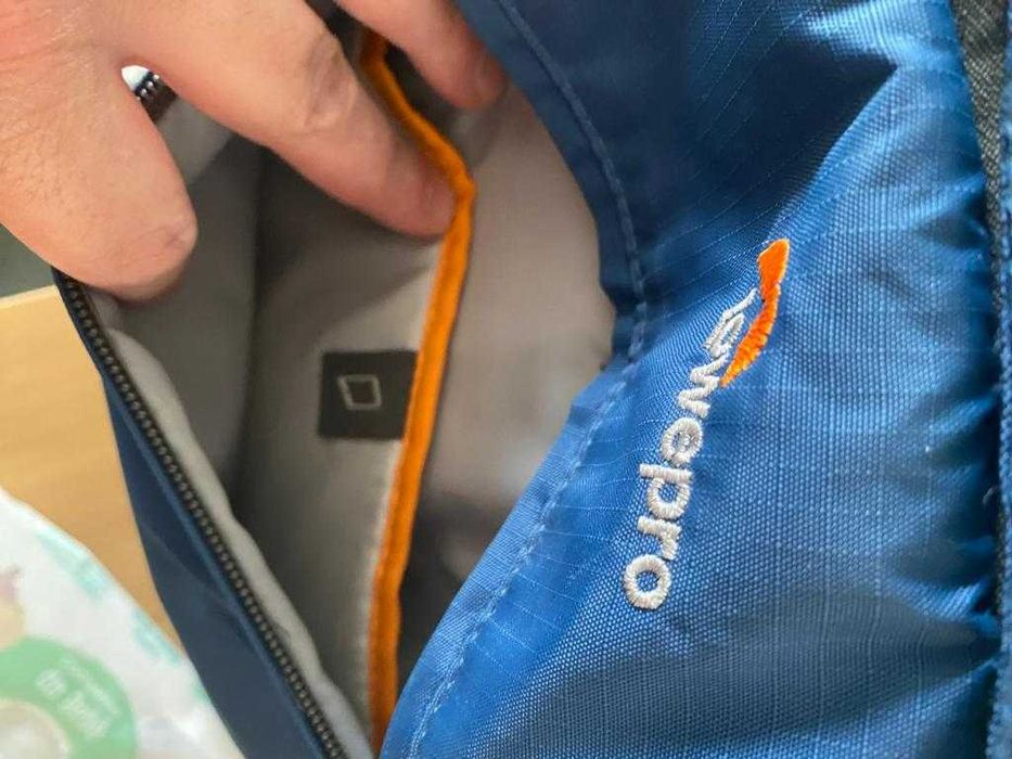 Mochila de fotografia LOWEPRO PH HATCHBACK BP150AWII