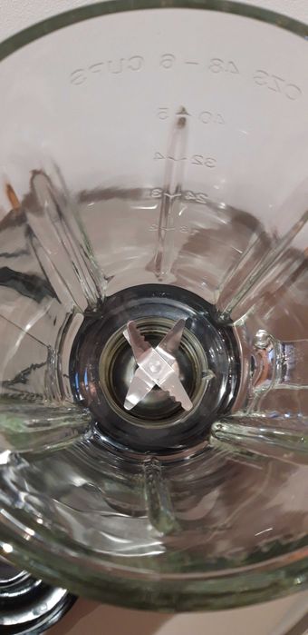 Liquidificador Electronia 500W com copo de vidro