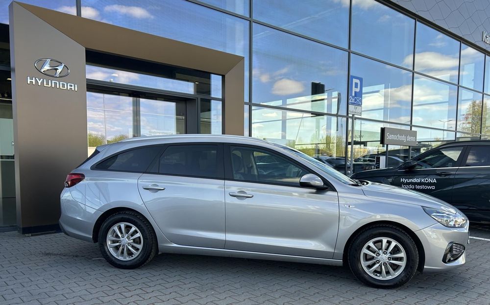 Hyundai I30 Gwarancja | Manual | Czujniki parkowania | FV23% | Pakiet DESIGN