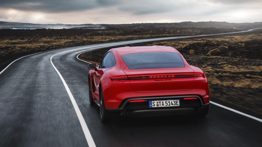 Porsche Taycan Black Edition