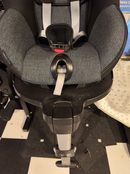 Fotelik Romer dualfix m i-size